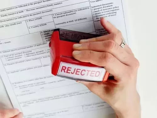 دلایل رایج ریجکت ویزای توریستی