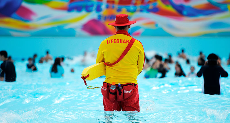 نجات غریق در دبی