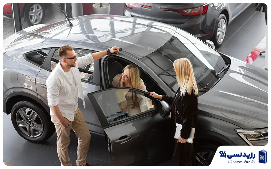 قیمت ماشین در دبی ۲۰۲۵ | بررسی بازار خودروهای لوکس و اقتصادی در امارات