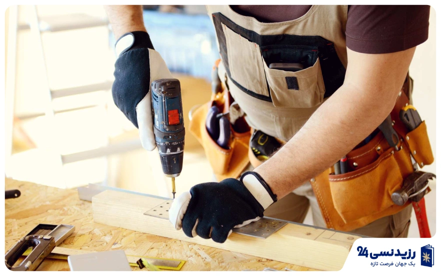 بازار کار نجار در امارات