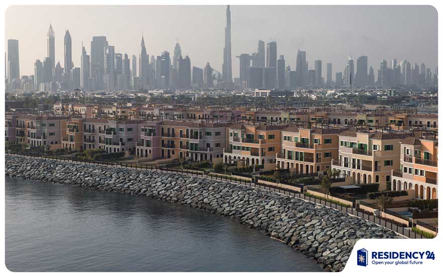 Dubai-skyline-with-residential-freehold-communities.jpg