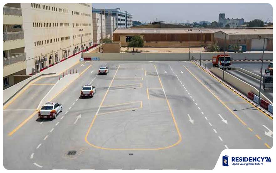Emirates-Driving-Institute-training-car.jpg