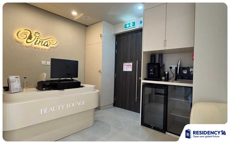 luxury-beauty-salon-reception-Dubai.jpg