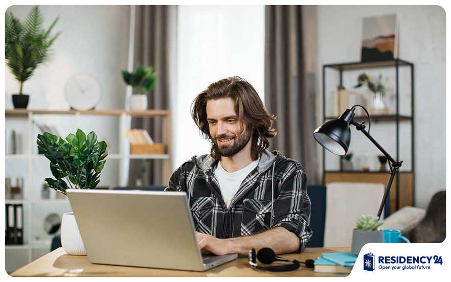 Dubai-business-meeting-office-modern.jpg