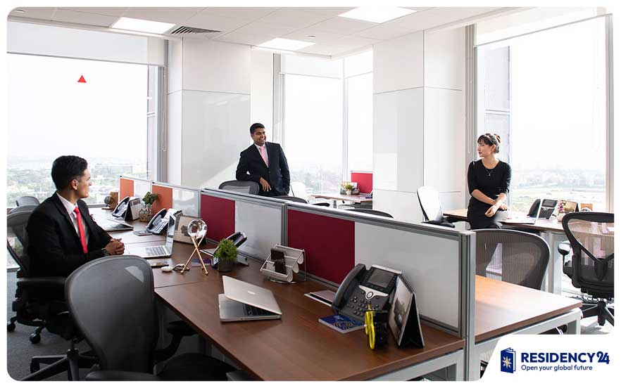 working-in-Dubai-office-lifestyle.jpg