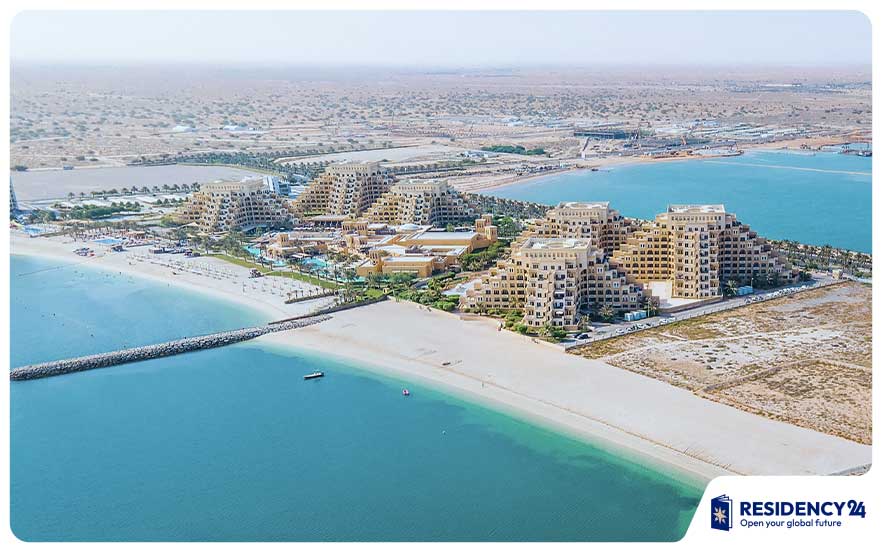 Ras-Al-Khaimah-beach-mountains-city-lifestyle.jpg