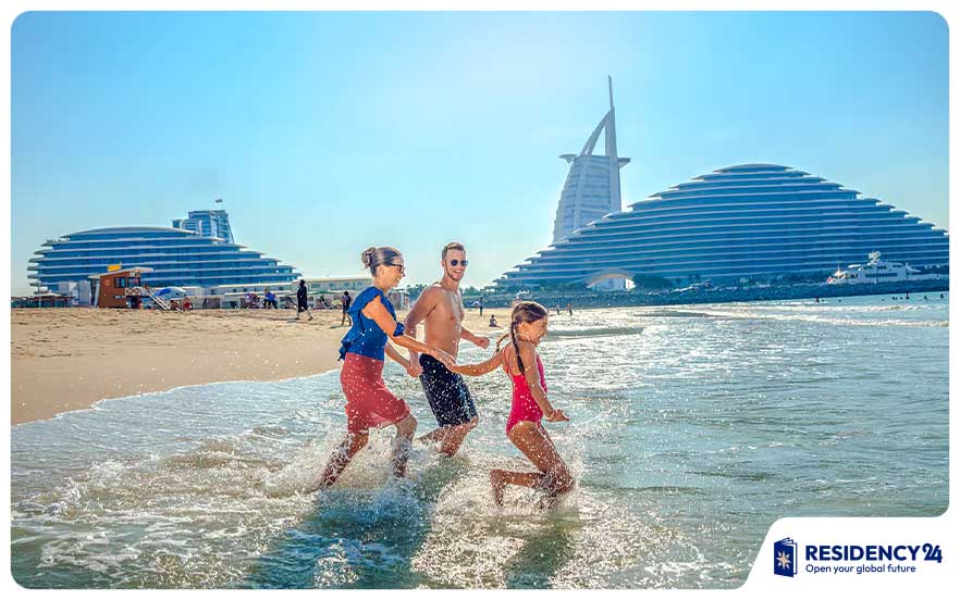 Jumeirah-Beach-Road-family-area-Dubai.jpg