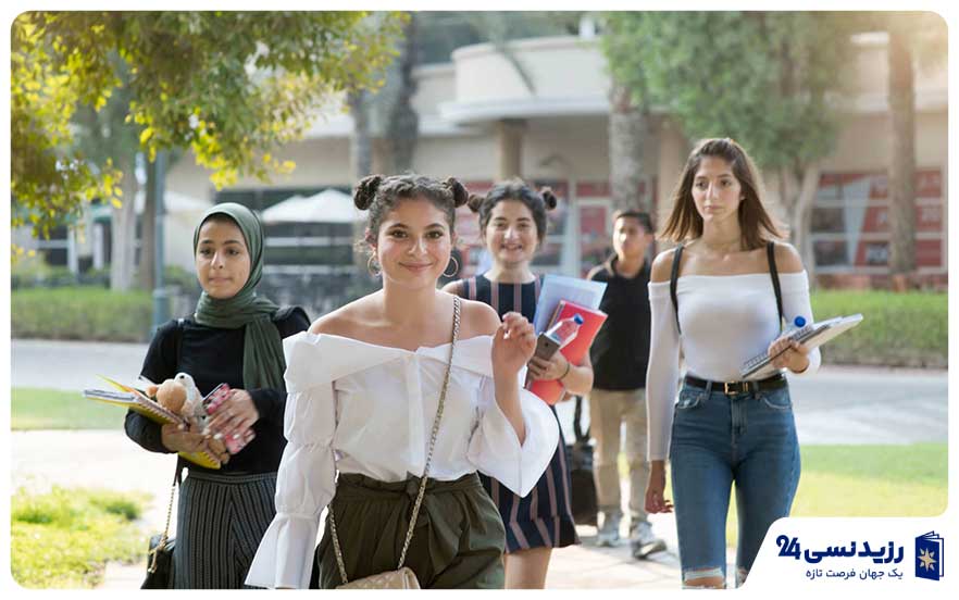 Dubai-university-campus-students.jpg