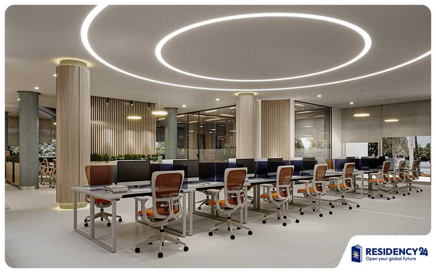 Dubai-modern-office-professionals.jpg